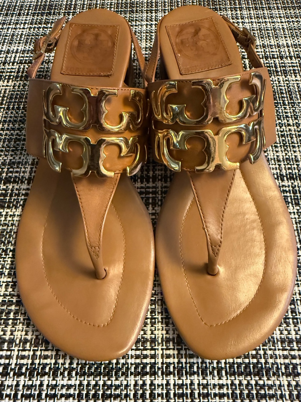 🤎 Tory Burch Vintage Double T Logo Leather Block Heel Sandals Size 6M